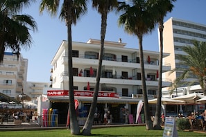 Extérieur