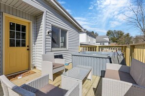 Hot tub on back deck