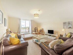 Living room | Tidal Watch - Riverside Cottages, Alnmouth