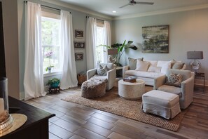 second floor living room 