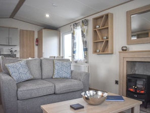 Living area | The Endeavour - Flask Country Lodges, Robin Hood’s Bay