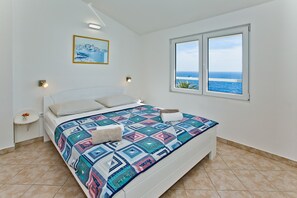 Bedroom with seaview