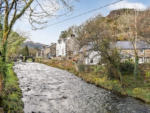 View | Plas Gwyn, Beddgelert