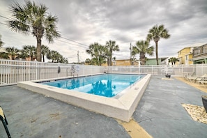 Community Pool | Covered Parking (1 Vehicle, Addt'l Fee, Paid On-Site)
