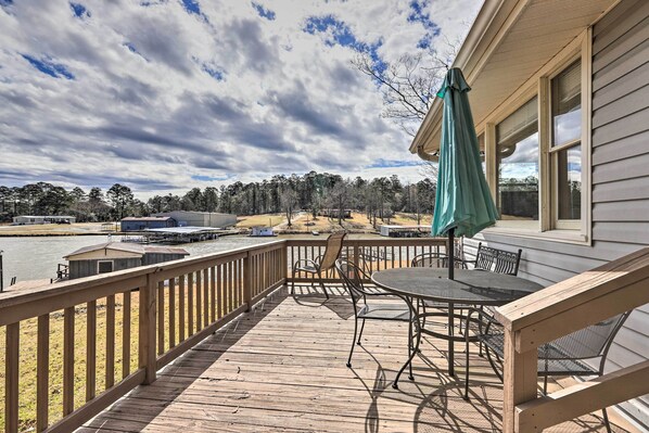 Milledgeville Vacation Rental | 2BR | 2BA | 800 Sq Ft | Step-Free Access