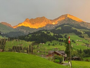 Bergforms, Berg, Hügel, Natur, Hochland, Wiese, Gebirge, Landschaft, Bergstation, Ländliches Gebiet