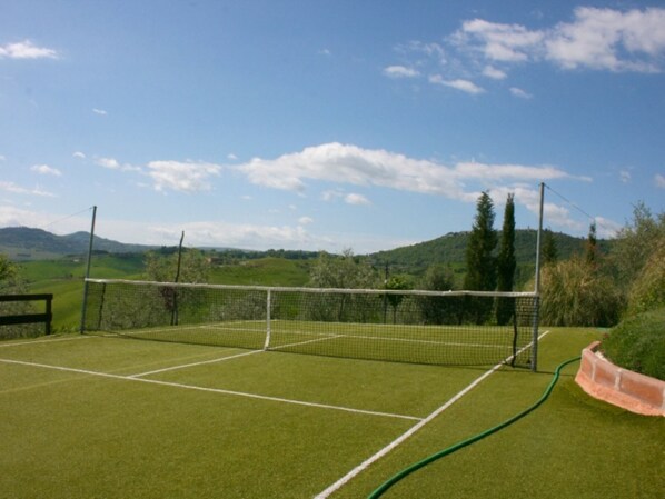 Sport court