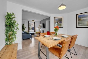 open plan, wide living dining area