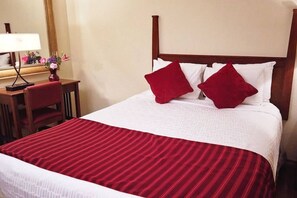 Queen bed