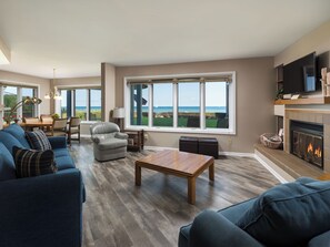 Living Room Looks out to Beach