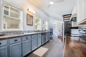 Generous Counterspace Makes Meal Prep a Breeze at A Slice of Haven