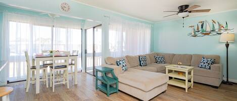 Remodeled Condo in the heart of Destin