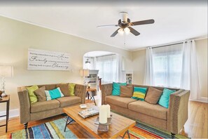 Spacious family room for gathering.