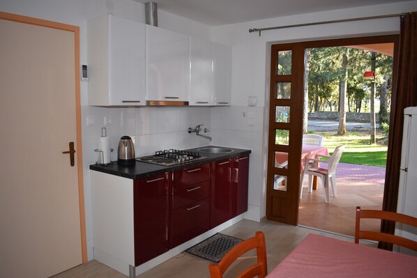 Kitchen, terrace