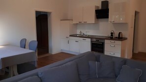 Schloss Superior Suite 7
