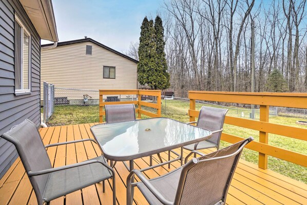 Columbus Vacation Rental | 3BR | 2BA | Stairs Required | 1,481 Sq Ft