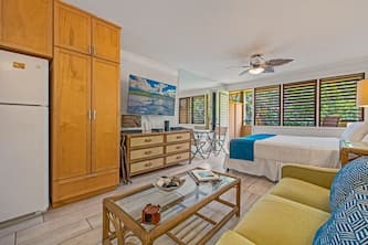 Aloha Condos, Napili Bay Resort, Condo 216, Beach View