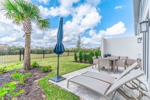 Nice back patio to enjoy with golf course views