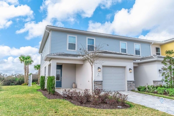 A corner townhome with lush Florida surroundings awaits you!