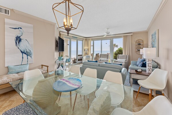 Dining Room - The Crescent vacation rentals from Blue Swell