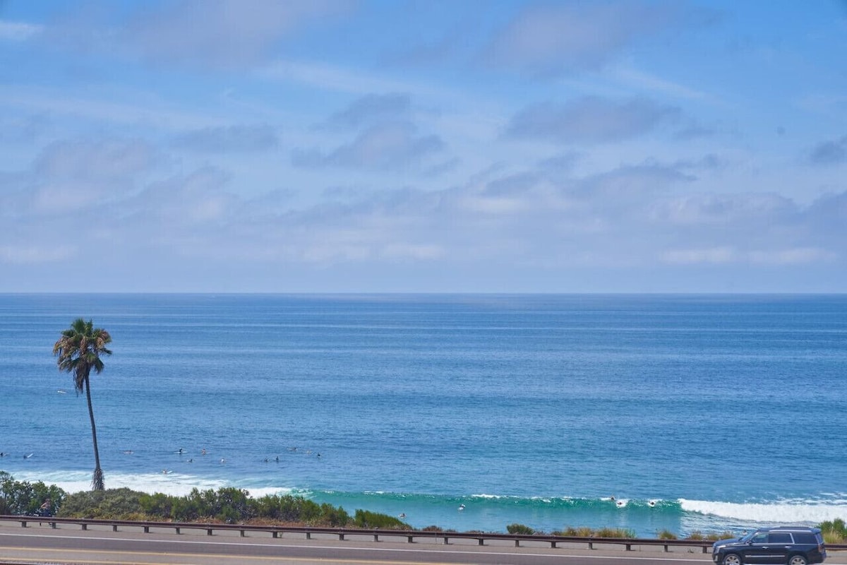 Surf View Bungalow with Outstanding Ocean Views!