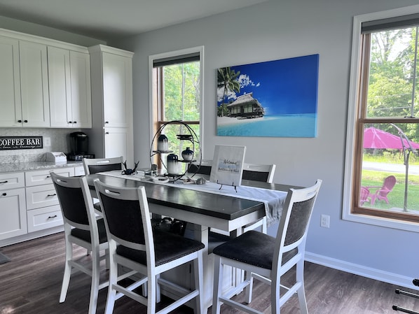 Modern eat-in Kitchen with amazing views. Smart TV, and brand new appliances.