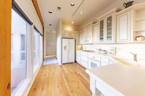Full kitchen with all amenities.