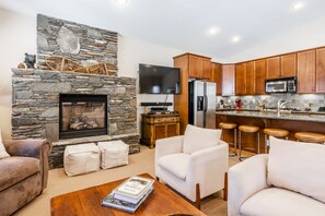 Living Room / Couch / Chairs / Gas Fireplace / Flat Screen TV