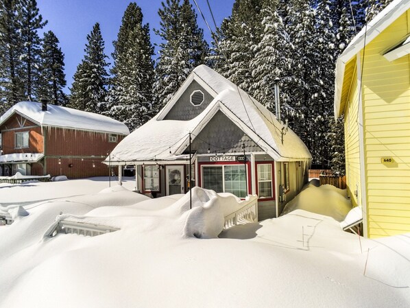 Welcome to Bear Family Cottage !