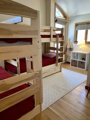 Second floor bunk room that sleeps 5. Two bunks with one trundle. 