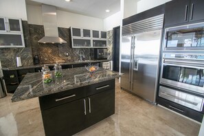 Chefs Kitchen