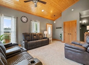 Gather around in the cozy Livingroom to visit, read or just spend time relaxing!