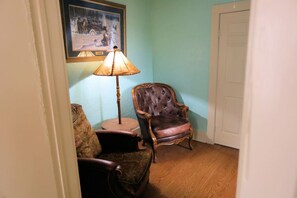 Southwest bedroom sitting nook