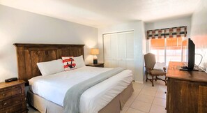 Main Bedroom with King Bed