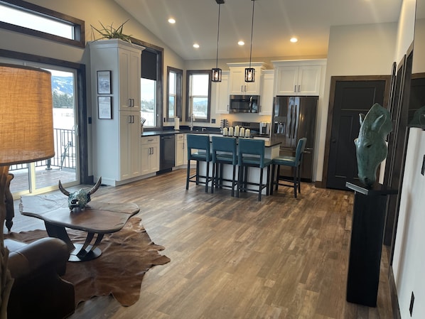 Kitchen area with all brand new everything!