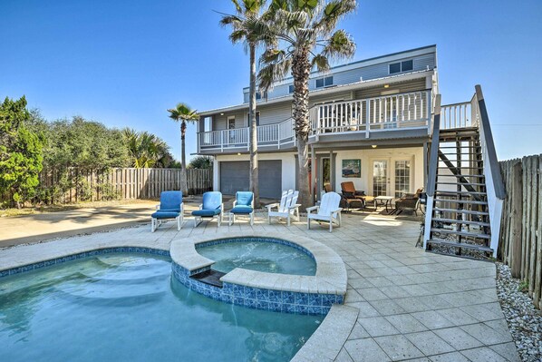 Flagler Beach Vacation Rental | 3BR | 3.5BA | 2,200 Sq Ft | Stairs Required