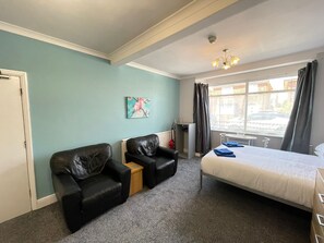 Flat 12 - Lounge