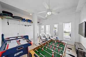 Game Room - Ground Level