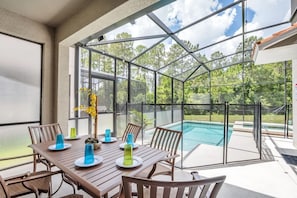 Private Pool with Hot tub and Outdoor seating