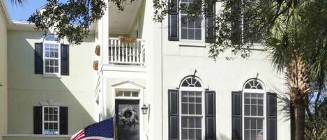 Seabrook Island Escape Townhome, 4 bedrooms, 3 full baths, futon 2, sleeper sofa