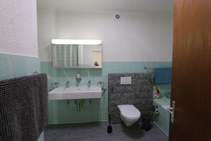 Picture 5