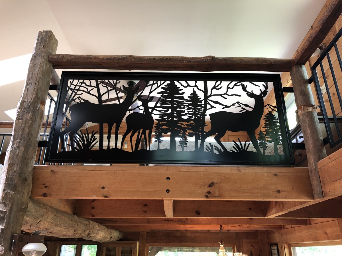 Spacious Cabin on Cedar Creek, Shenandoah’s hidden getaway!