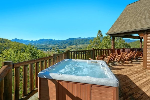 Soak your worries away in the hot tub while looking over Wears Valley or up at the beautiful stars at night.