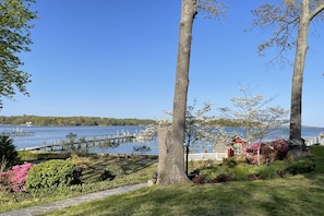 Welcome to the luxurious River Breeze waterfront home with a private pier.