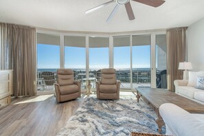Caribe Resort B513 Living Room