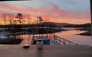Enjoy stunning Sunrise from the dining and living area! 