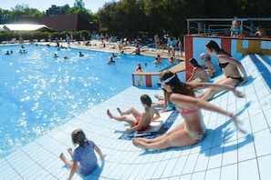 Piscine maison de vacances