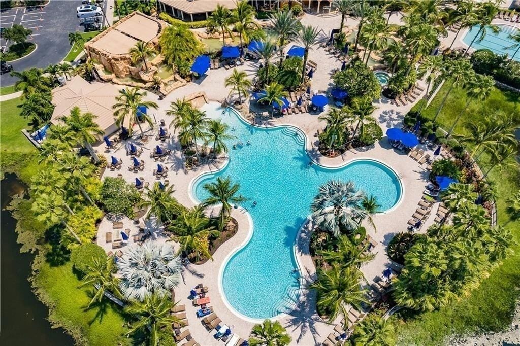 Paseo Fort Myers Vacation Rentals