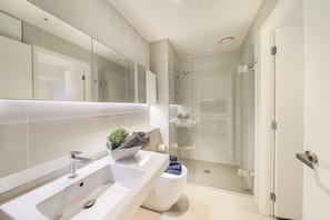 A warm & cozy bathroom.