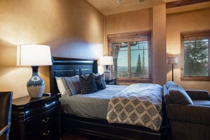 Furniture, Bedroom, Room, Indoors, Lamp